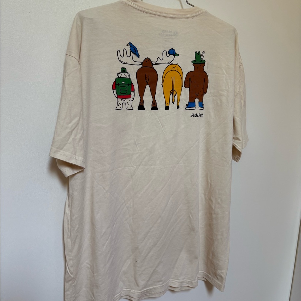 NWOT Parks Project Adventure With Friends T-Shirt Size Large - Picture 10 of 11